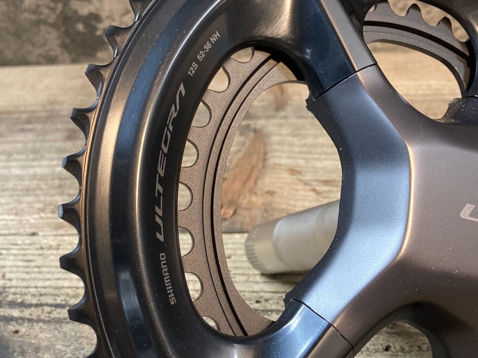 JR377 シマノ SHIMANO ULTEGRA FC-R8100 クランクセット 52/36T 170mm