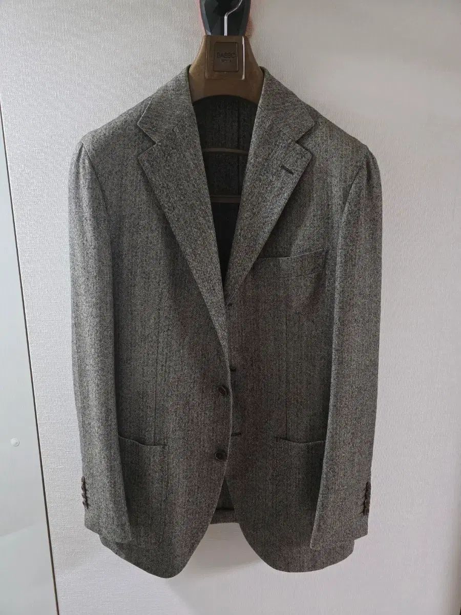 ソブリン Loro Piana ヘリンボーン グレー スポーツコート