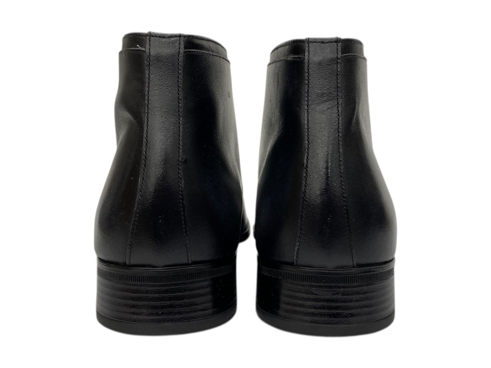 チャッカーブーツ