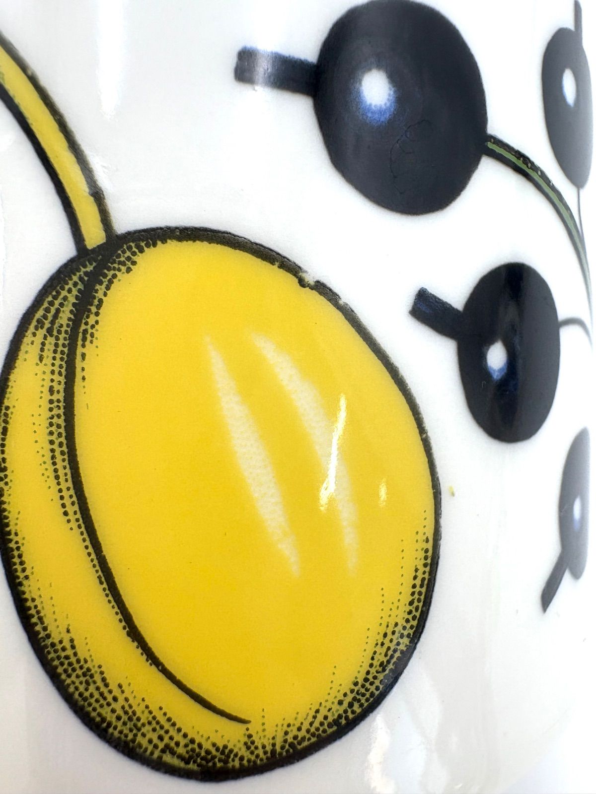 パラティッシ イエロー