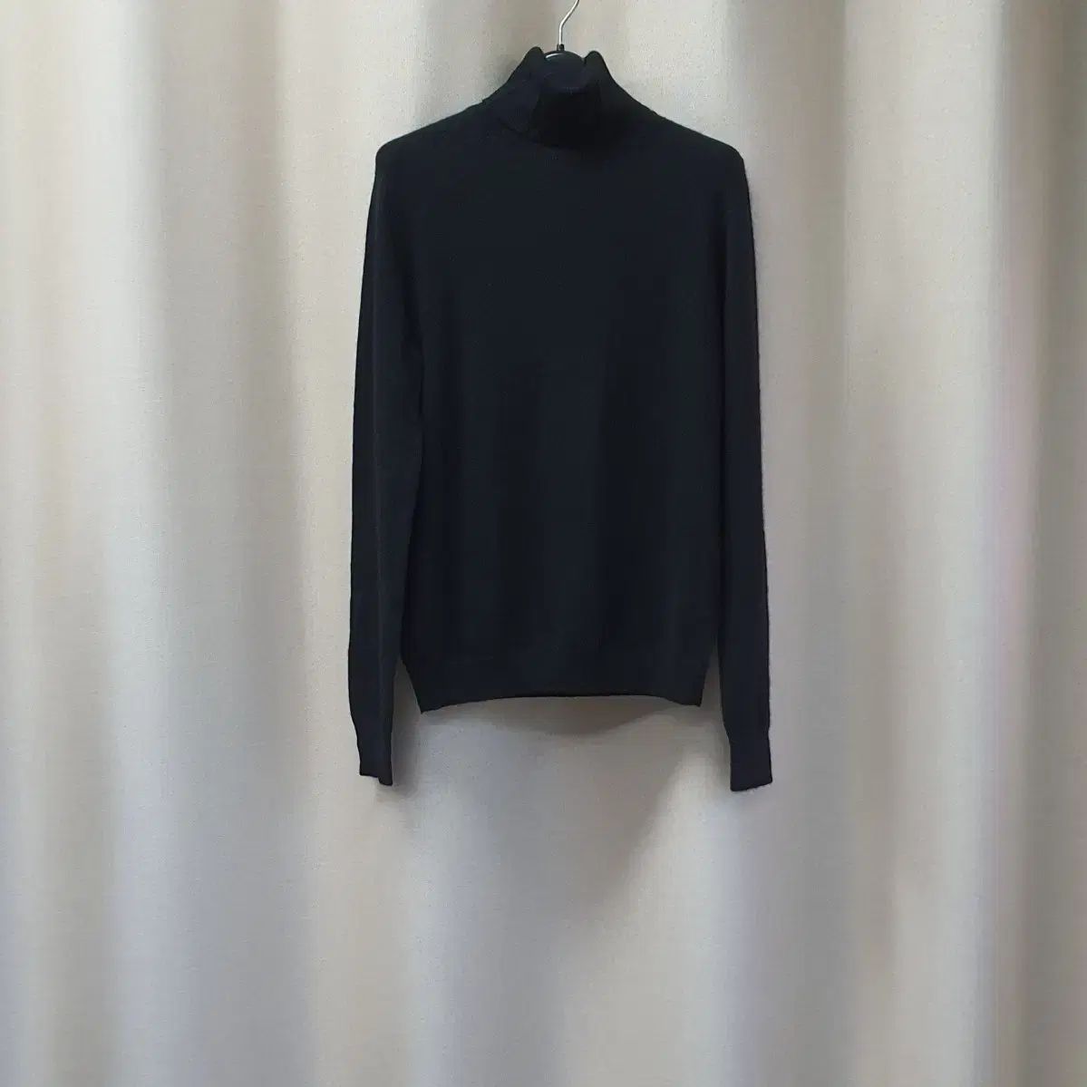 UNIQLO ユニクロ カシミア100 タートルネック ニット