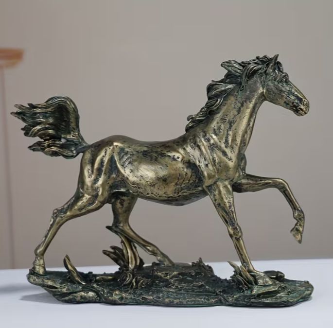 オブジェ 置物 ウマ うま 馬 樹脂 ヴィンテージ風 インテリア リビング ダイニング 玄関 寝室 装飾 オーナメント プレゼント ギフト オシャレ 可愛い 癒しグッズ 感 棚装飾 リアル