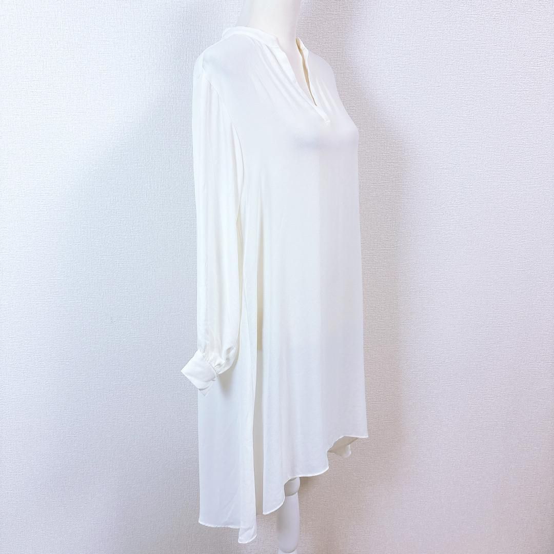 【新品未使用】Theory LUXE　Elida ホワイト　40　長袖　ブラウス Theory luxe - セオリーリュクス theory luxe ブラウス シルク グレー