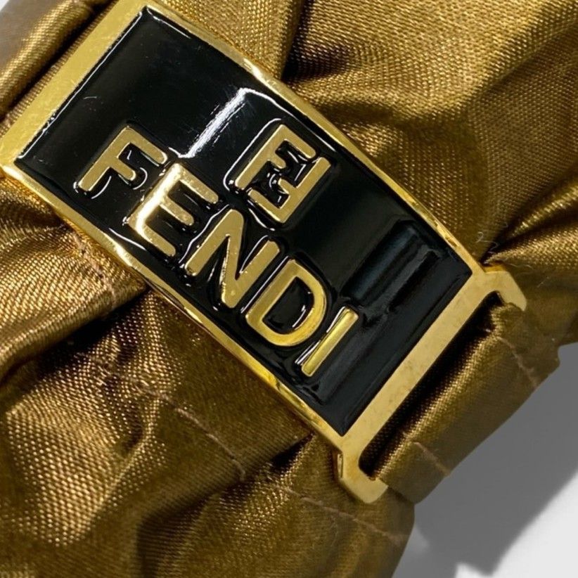 a6 FENDI フェンディ ズッカ柄 折り畳み傘 雨傘 ズッキーノ ムーン