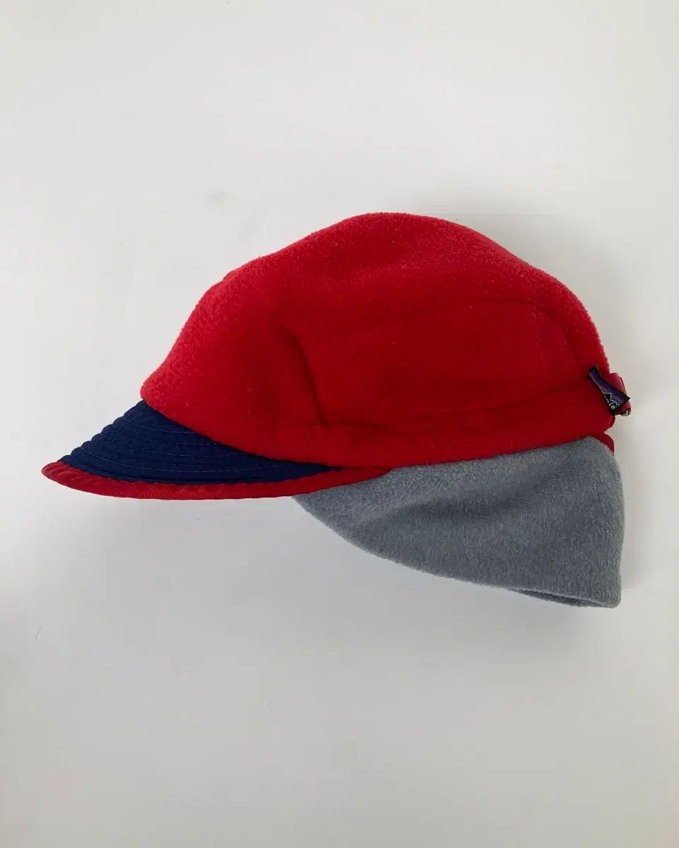 90 s Patagonia Fleece Duck Bill Cap