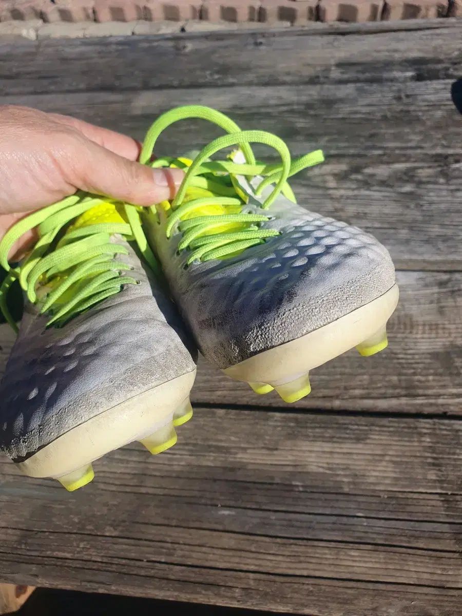 ナイキ マジスタ 260 ag サッカーシューズ