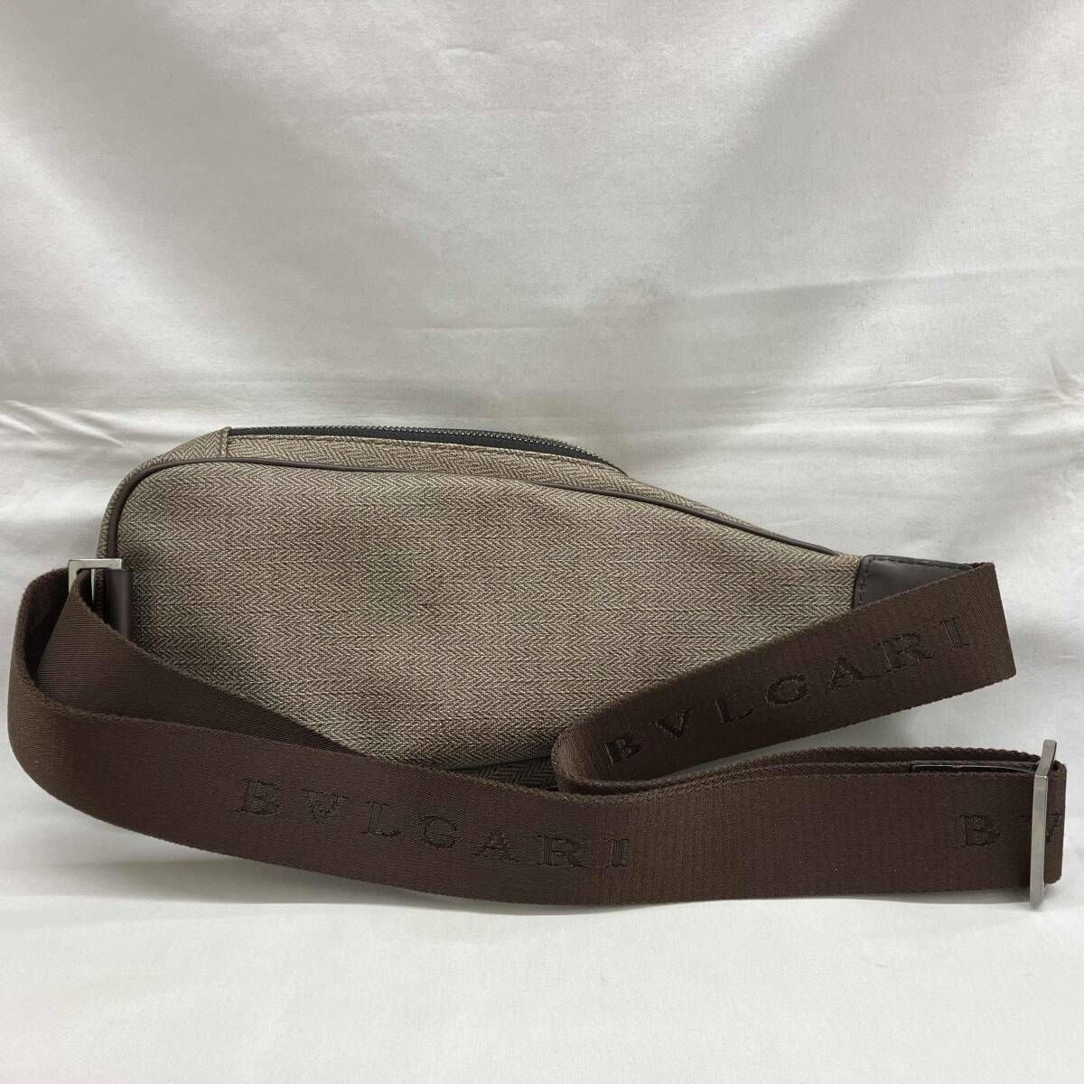 BVLGARI ブルガリ ウィークエンド ボディバッグ