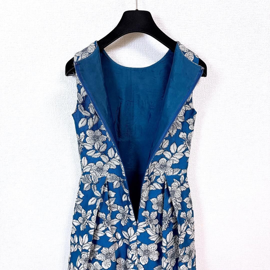 ANAYI ノースリーブ花柄ワンピース 36 アナイ ノースリーブワンピース 36 花柄 ブルー - メルカリ