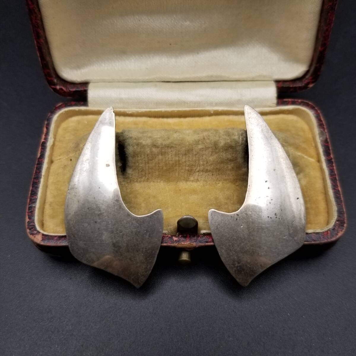 ナバホ族 Bobby Cayaditto モダニスト 925 シルバー ヴィンテージ