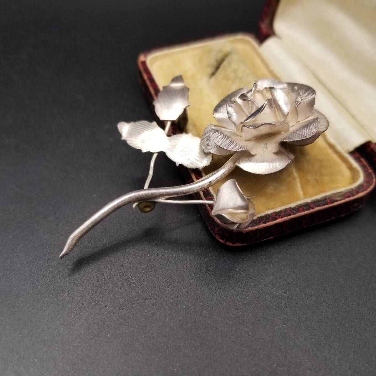 メキシコ 925 シルバー 大きな薔薇の花 立体彫刻 ヴィンテージ