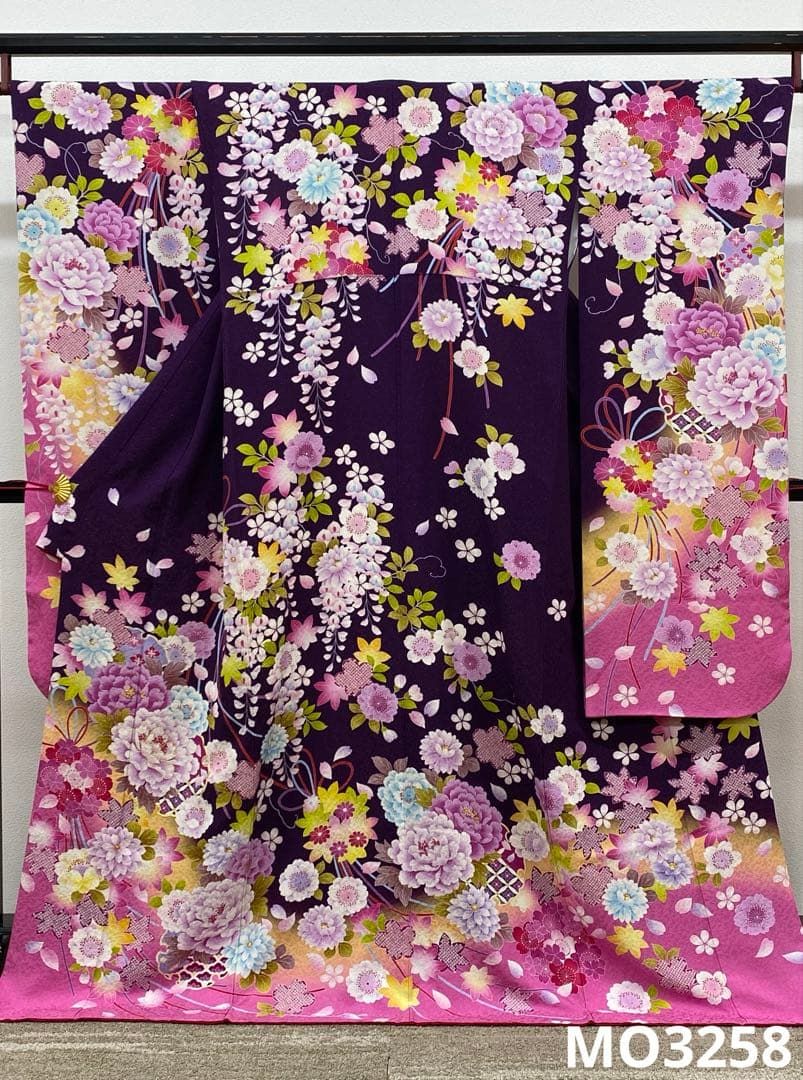 振袖 金駒 銀通し 身丈167 cm 撥水加工済 MO 3258