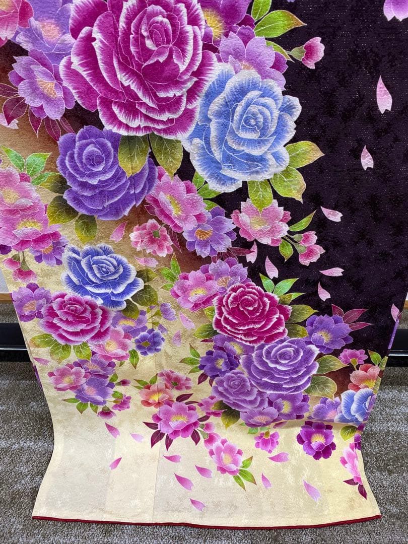 振袖 金通し 薔薇尽くし 身丈165 cm 撥水加工済 MO 3257
