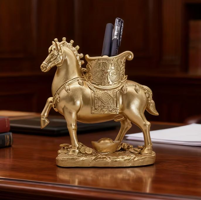 小物入れ ペン立て 置物 インテリア オブジェ ゴールドの馬 うま ウマ 干支 玄関 鍵 収納ボックス 雑貨 オシャレ 樹脂 感 癒しグッズ 棚装飾