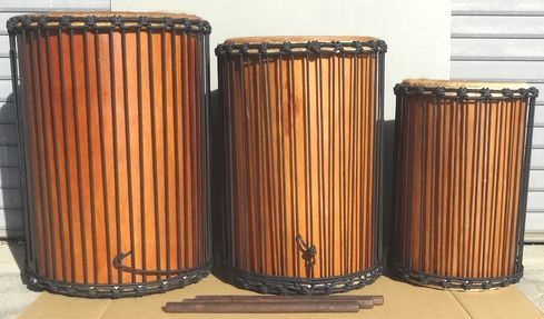 マホガニードゥンドゥン ジュンジュン 〜 セット〜 ケンケニ サンバン ドゥヌンバ ジャンベ アフリカンドラム