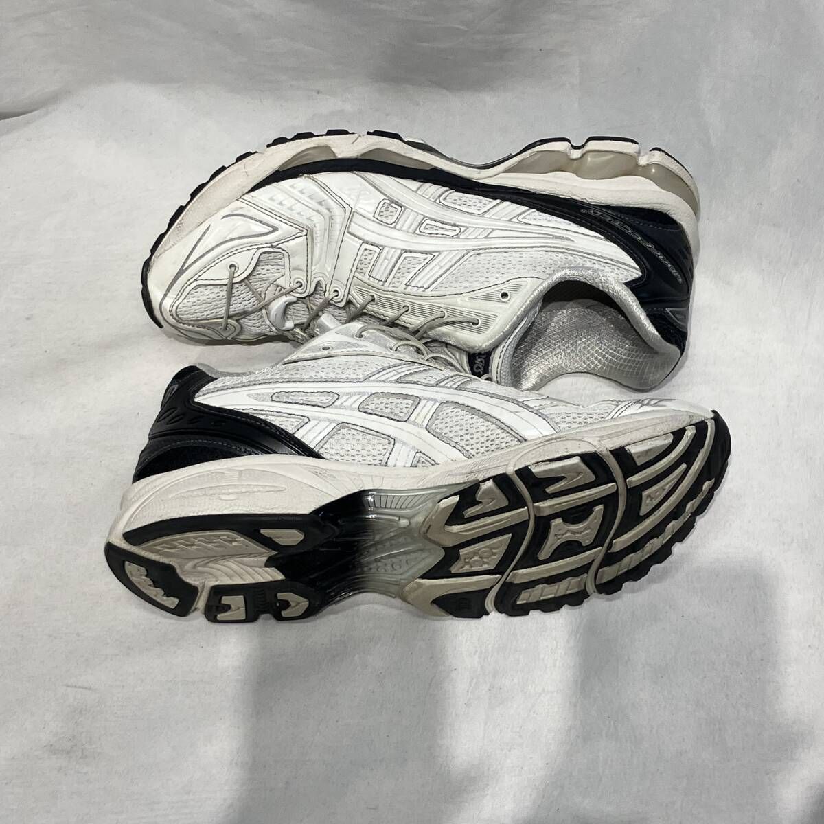 asics スニーカー UNAFFECTED asics Gel-kayano14 26.5cm ホワイト 