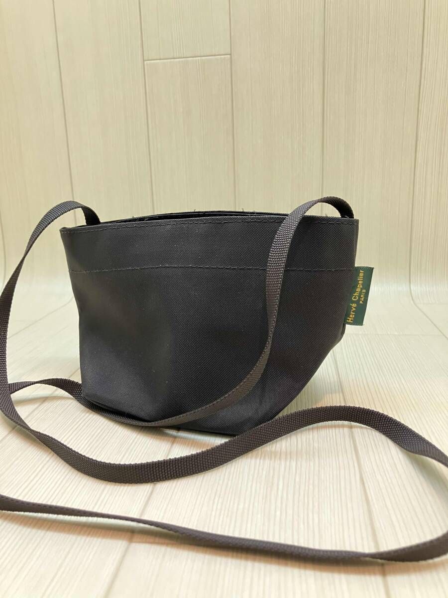 Herve Chapelier エルベシャプリエ ショルダーバッグ ナイロン 舟型ショルダーバッグ XS 1927 N ブラック 通年