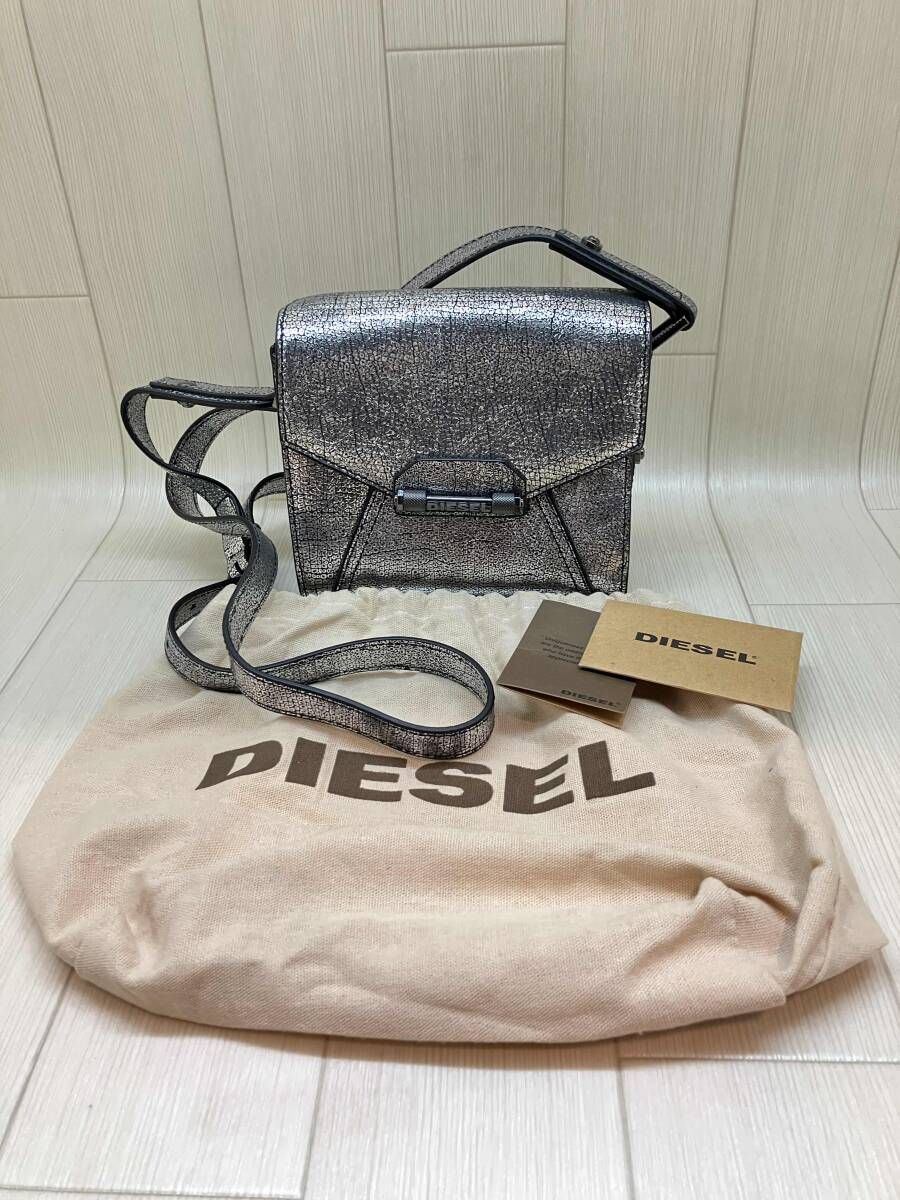 DIESEL ディーゼル ショルダーバッグ メタリック 通年