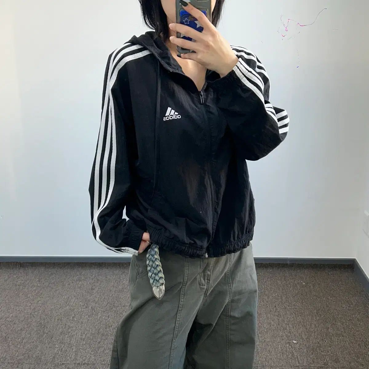 adidas アディダス 三角ロゴ トラックジャージ バックPOINT ウィンドブレーカー