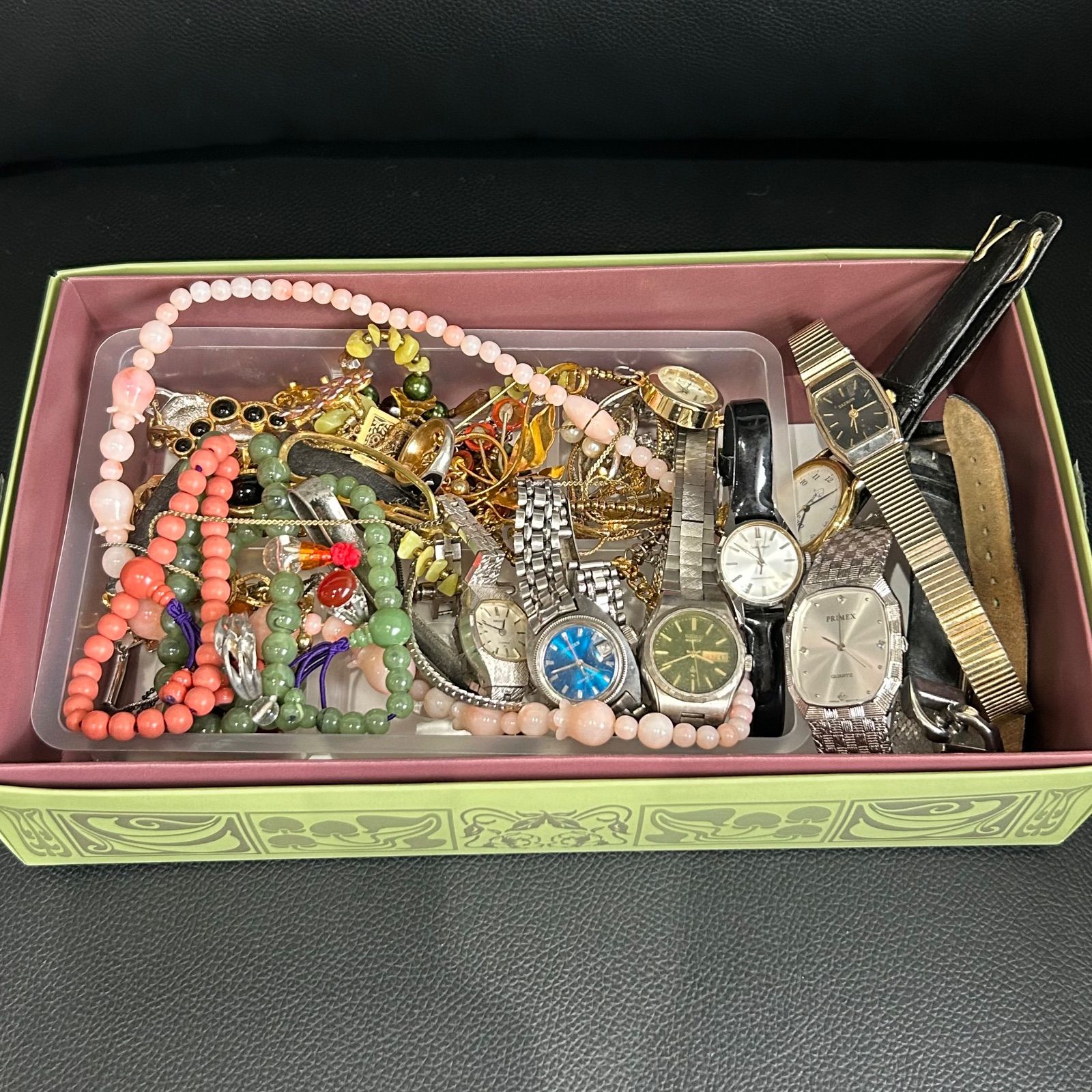 ぎ*ん様 山*本様 遺品整理　古いアクセサリー　ネックレス　ブレスレット　リング ぎ*ん様 山*本様 遺品整理 古いアクセサリー ネックレス ブレスレット