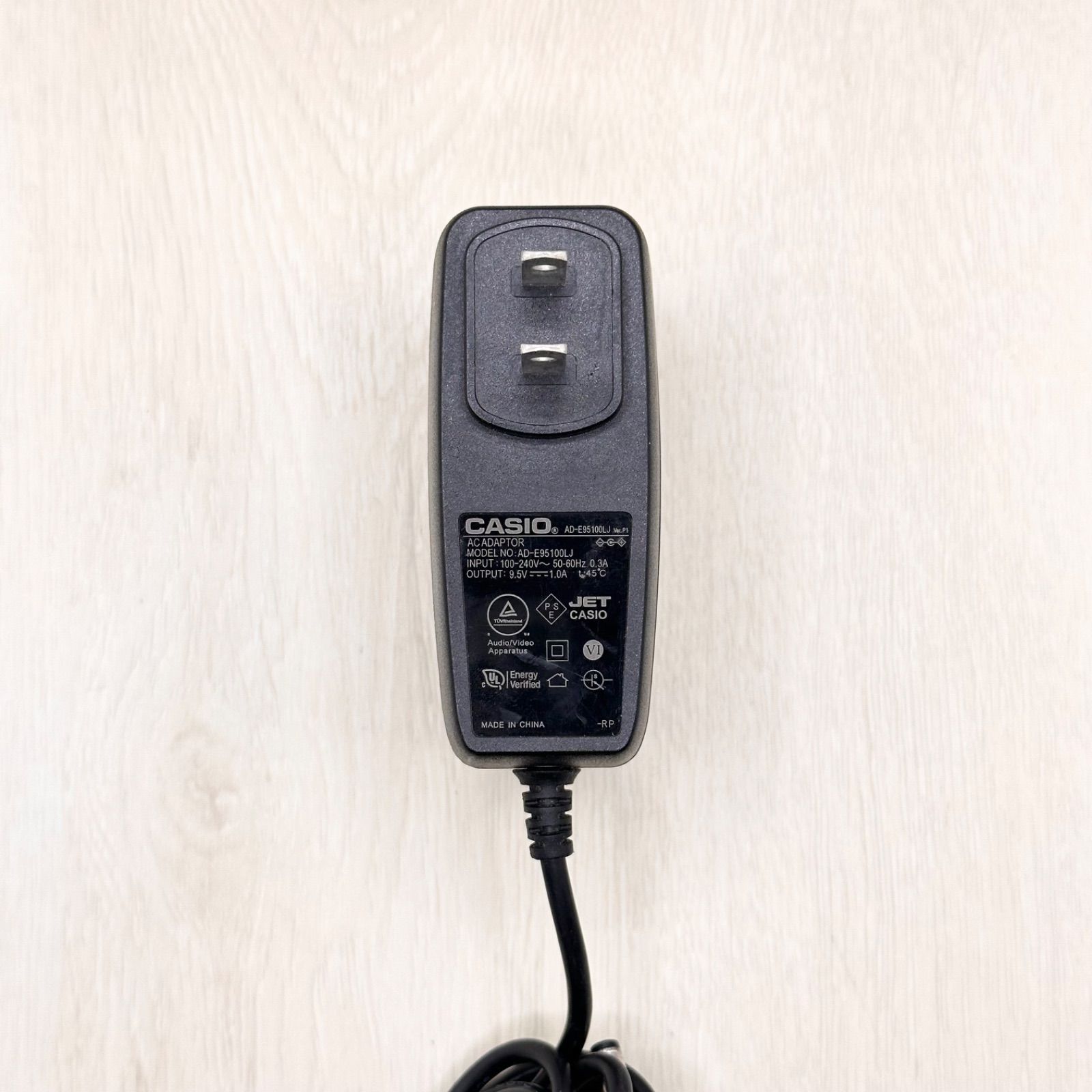 Casio AD-E95100LJ CASIO mini keyboard electronic keyboard piano keyboard keyboard keyboard instrument genuine AC adapter power adapter 9.5V 1A plug outer diameter approx. 5.0 mm center plus 60-80106-183