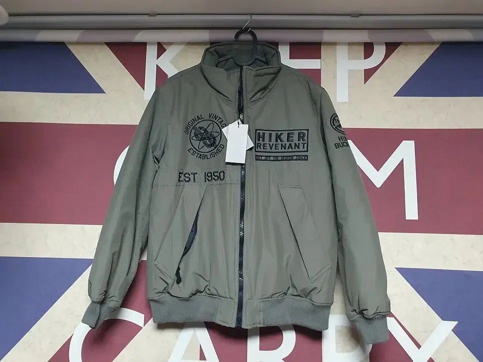 バックロー ハイネック アウター M 95 カーキ