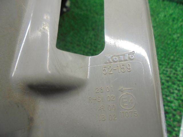7FA4097 AH5 トヨタ ラクティス NCP100 前期型 G LパッケージHIDセレクション2 テールライト左右セット　コイト52-159