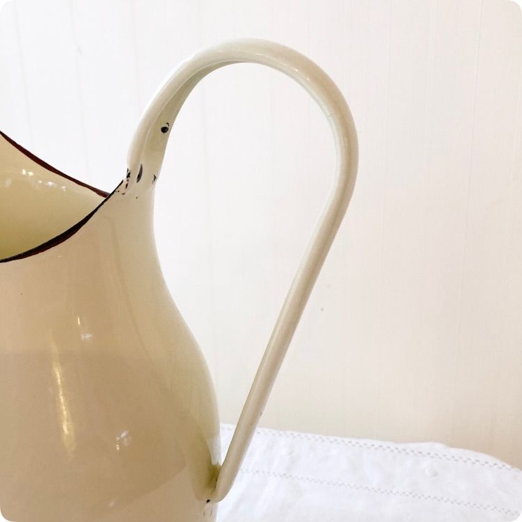 フランス直輸入 アイテム ハートの絵柄が可愛い ヴィンテージ ホーロー ジャグ アンティーク雑貨 美術品 アンティーク コレクション ホビー 楽器 アート