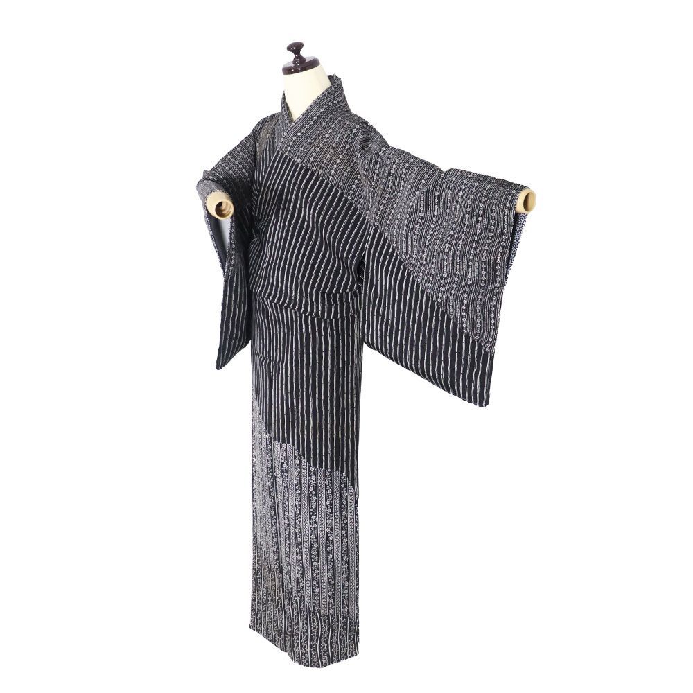 お洒落訪問着 袷 正絹 白 黒 花菱文縞 よろけ縞 梅縞 七宝縞 Mサイズ ki 31597 レディース セミフォーマル カジュアル