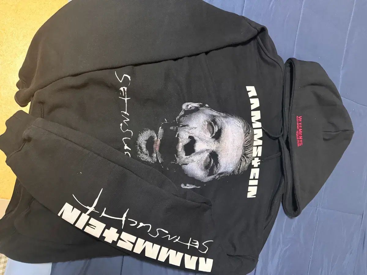 VETEMENTS ラムシュタイン コラボ フーディー ブラック