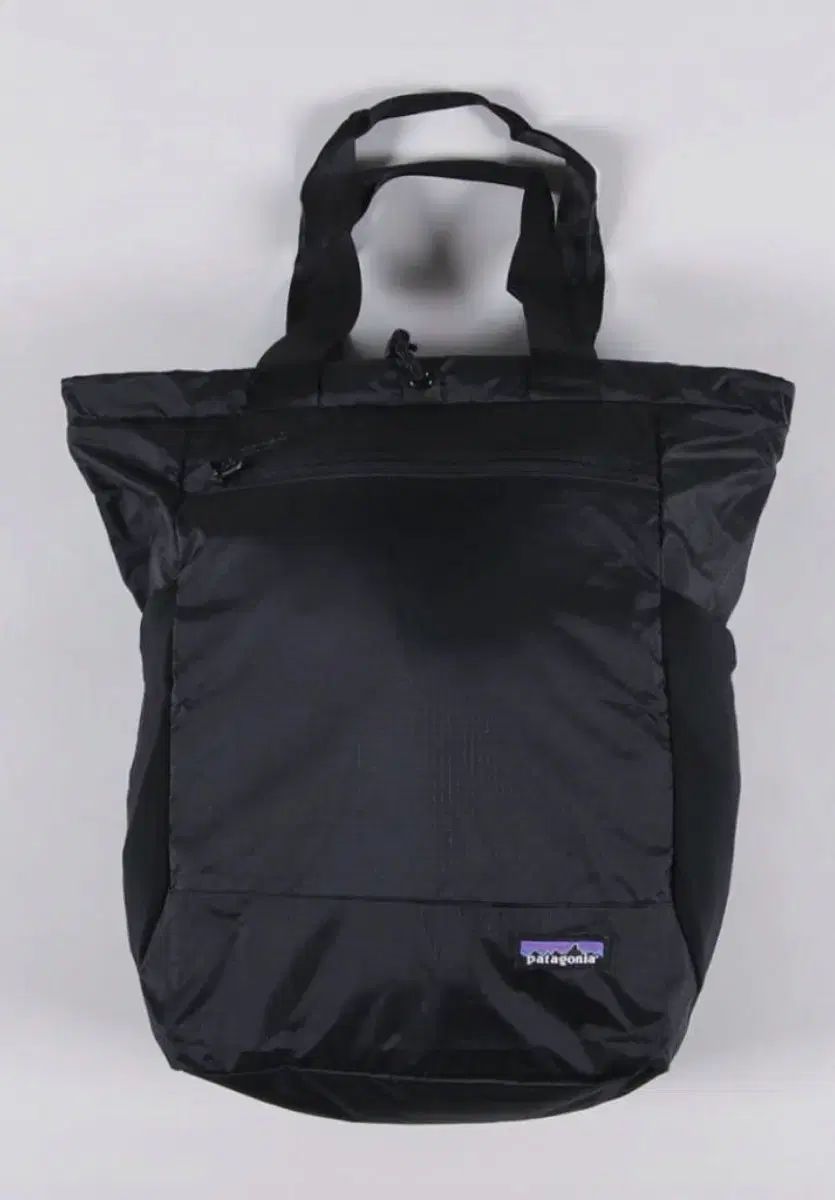 パタゴニア ウルトラライト ブラックホール トートパック 27 L ブラック