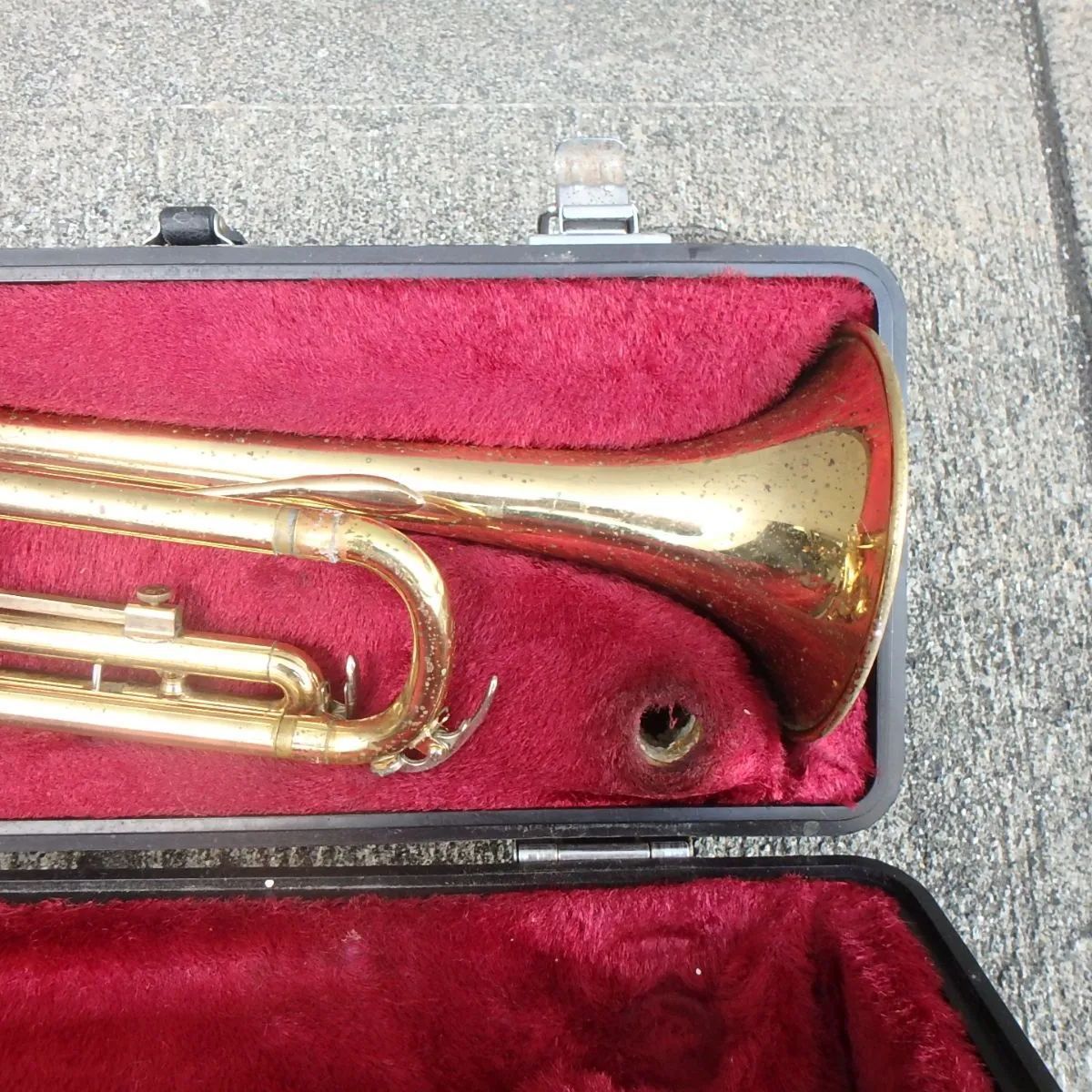 YAMAHA YTR2321 トランペット YTR-2321 ヤマハ　ジャンク 発送のみ】YAMAHA ヤマハ トランペット YTR2321 学校備品 金管楽器