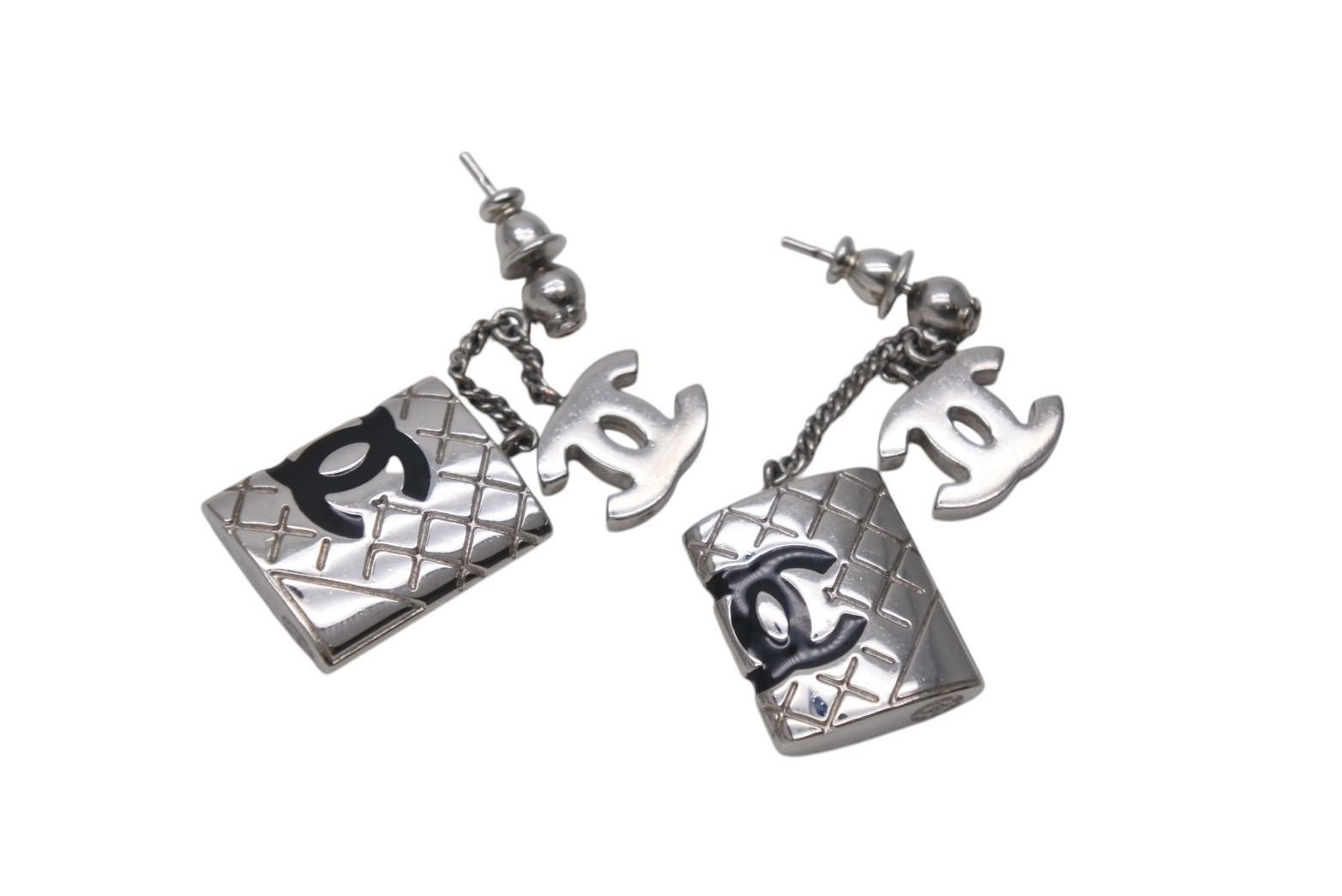 CHANEL シャネル ピアス 両耳 ココマーク ぶら下がり 95 C イタリア製 メタル シルバー ブラック シルバー金具 4 071430