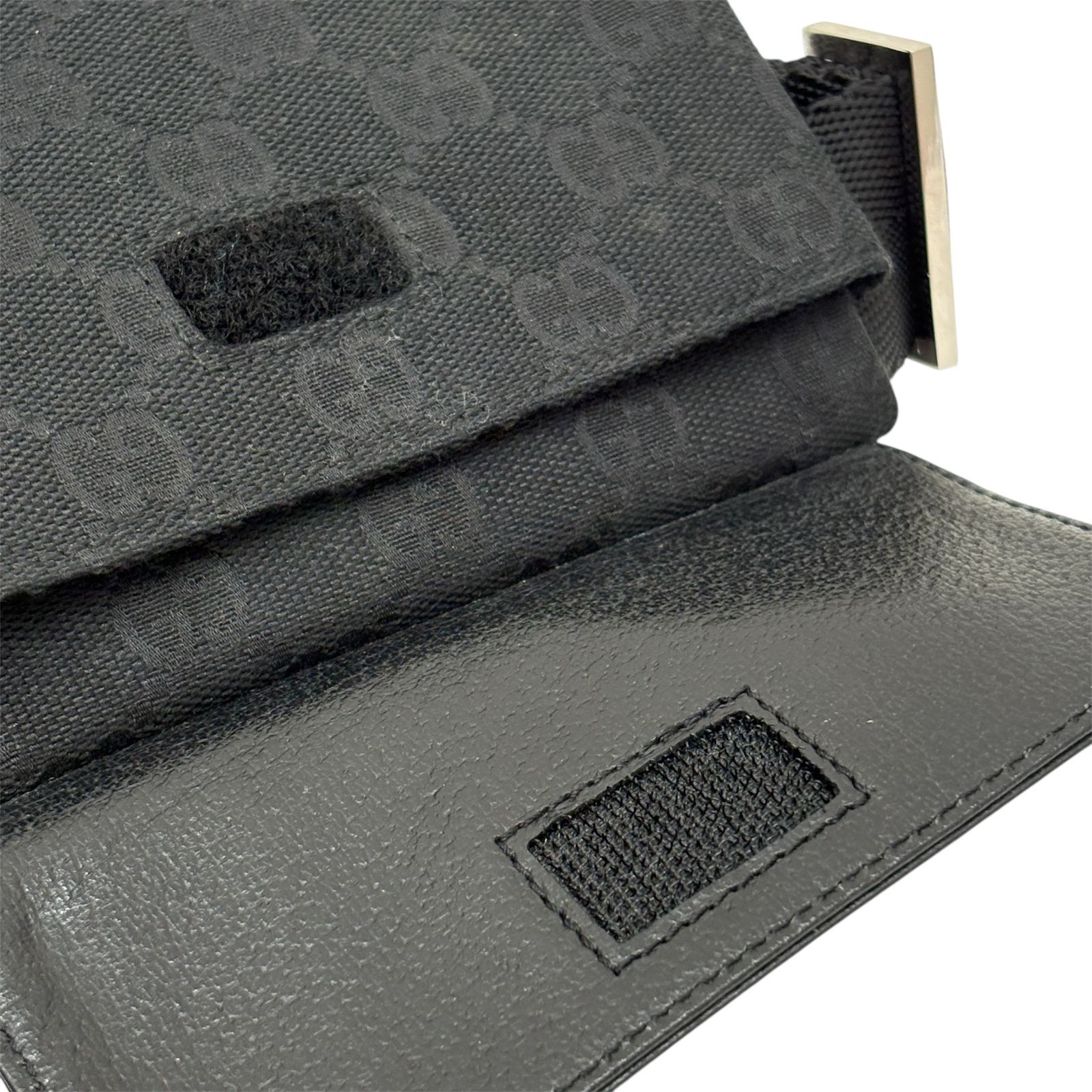 GUCCI グッチ】ウエストポーチ ボディバッグ GGキャンバス ショルダー
