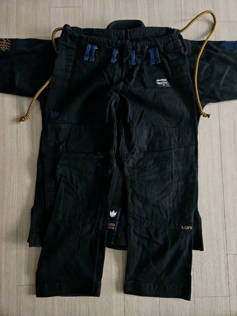 キングズ レジェンド ネバーダイ A 1 L 柔術 Jiu Jitsu 柔道着