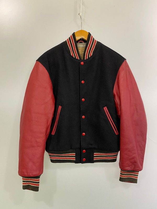 品 GOLDEN BARE ゴールデンベア STADIUM JACKET BLACK RED 90 S スタジアムジャケット 90年代 メンズ アウター ヴィンテージ スタジャン レザー 146 260106 em 18 min
