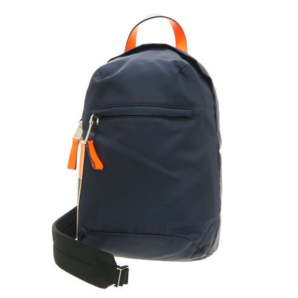 プラダ ナイロン･ボディバッグ Aランク