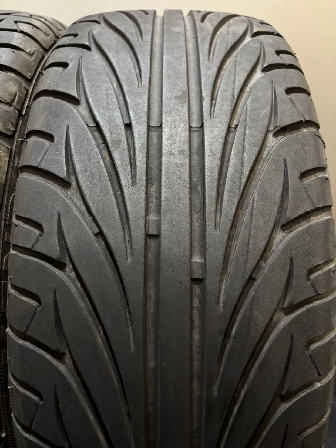 215 45 R 17 KENDA KAISER 22年製 夏タイヤ サマータイヤ 4本 プリウス カローラ インプレッサ 3 L 225