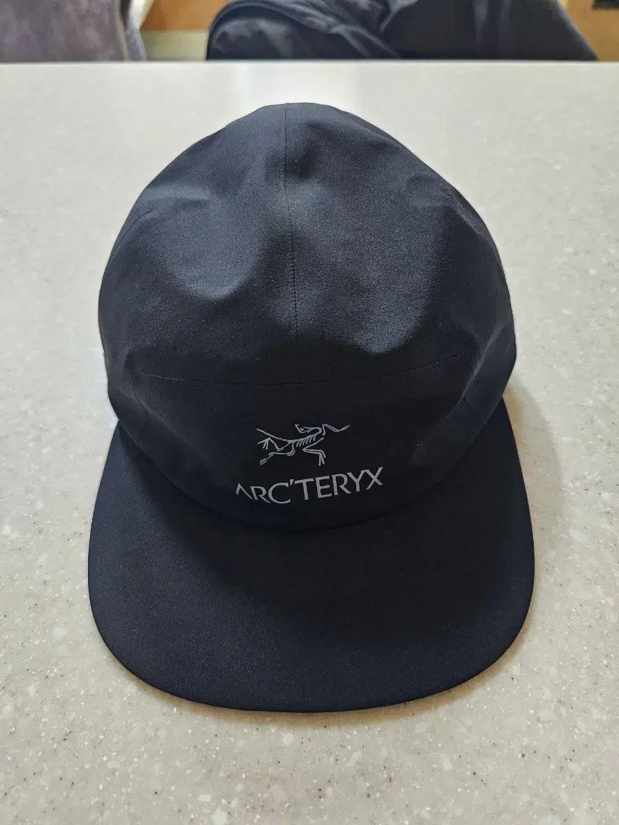 アークテリクス 5パネル キャンプキャップ GORE TEX