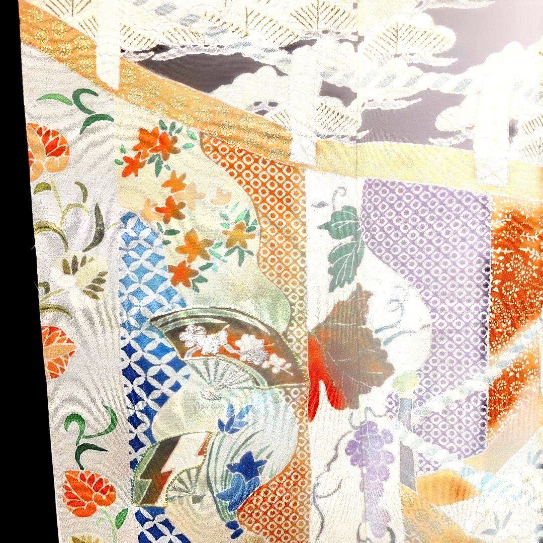 WNG14.正絹黒留袖 刺繍入り駒刺繍 松花文黒地金銀糸金彩比翼仕立て