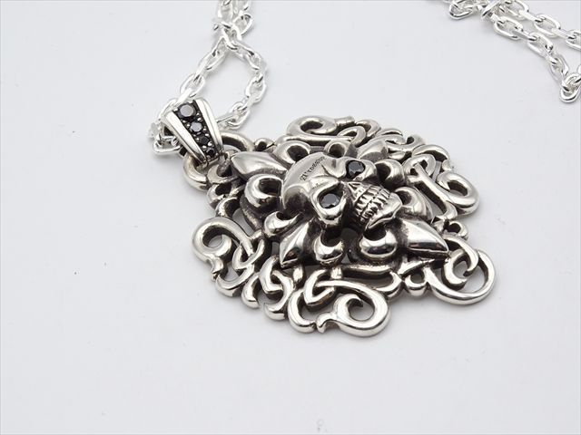 Ａ’ｒｏｓｓｖｙ ロズヴィ ペンダント AP-005 チェーン付 品 希望小売価格￥69 300