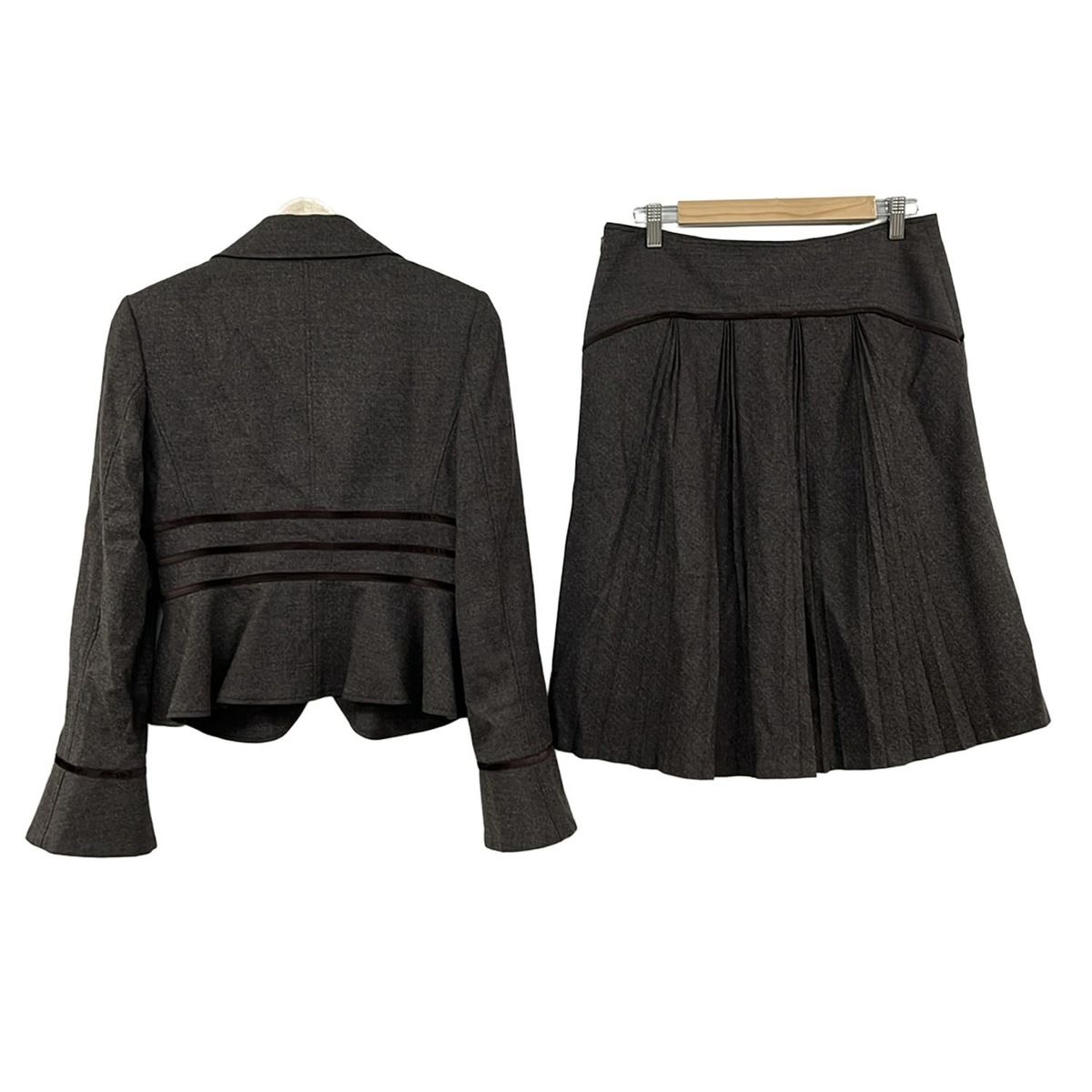 新品 タグ付 cITRUS nOTES シトラスノーツ 38 スーツ ストレッチ CITRUS NOTES(シトラスノーツ) スカートスーツ レディース美品