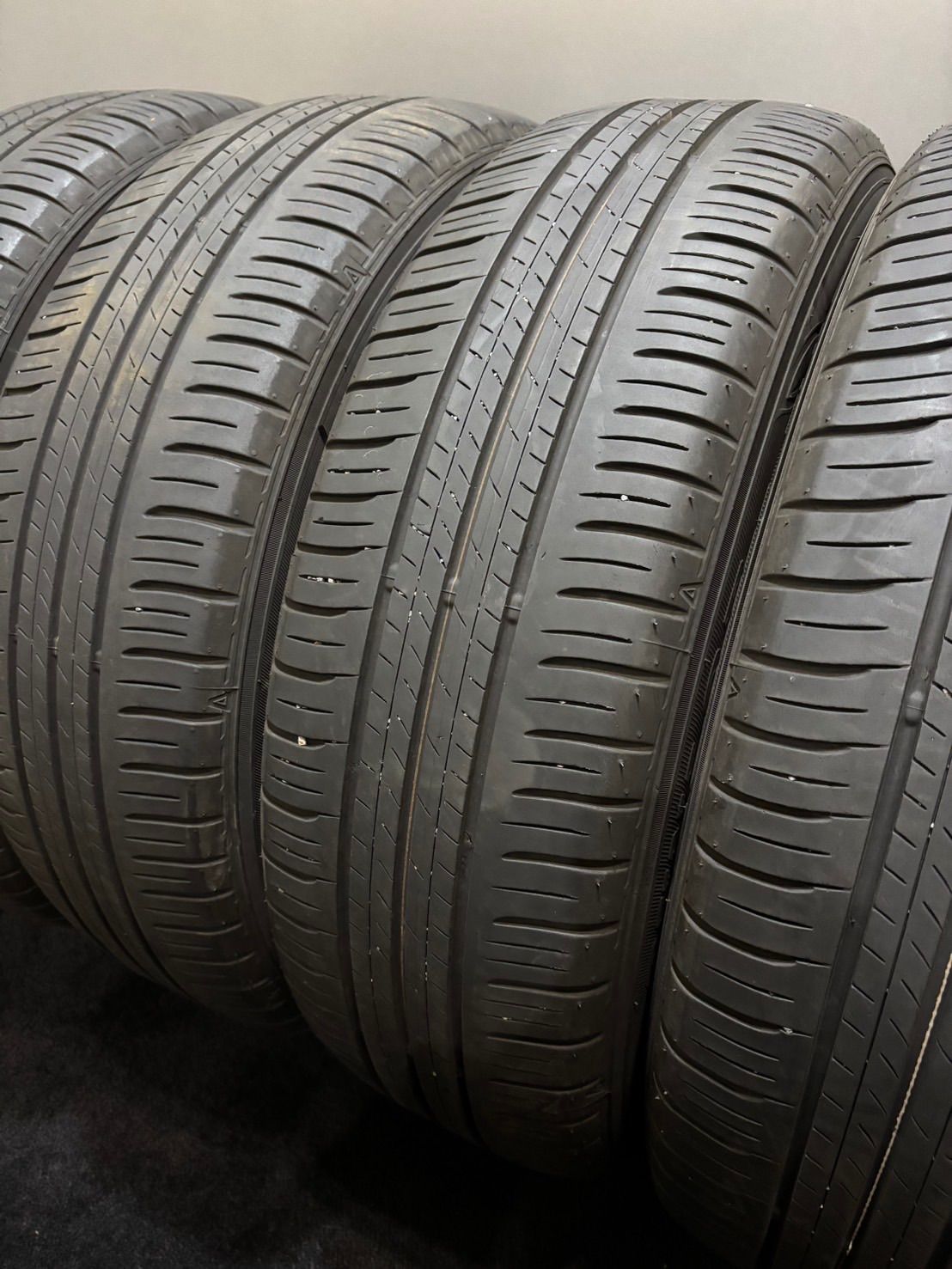 195 60 R 17 DUNLOP ENASAVE EC 300 22年製 夏タイヤ サマータイヤ 4本 ダンロップ ライズ ロッキー 3 L 227