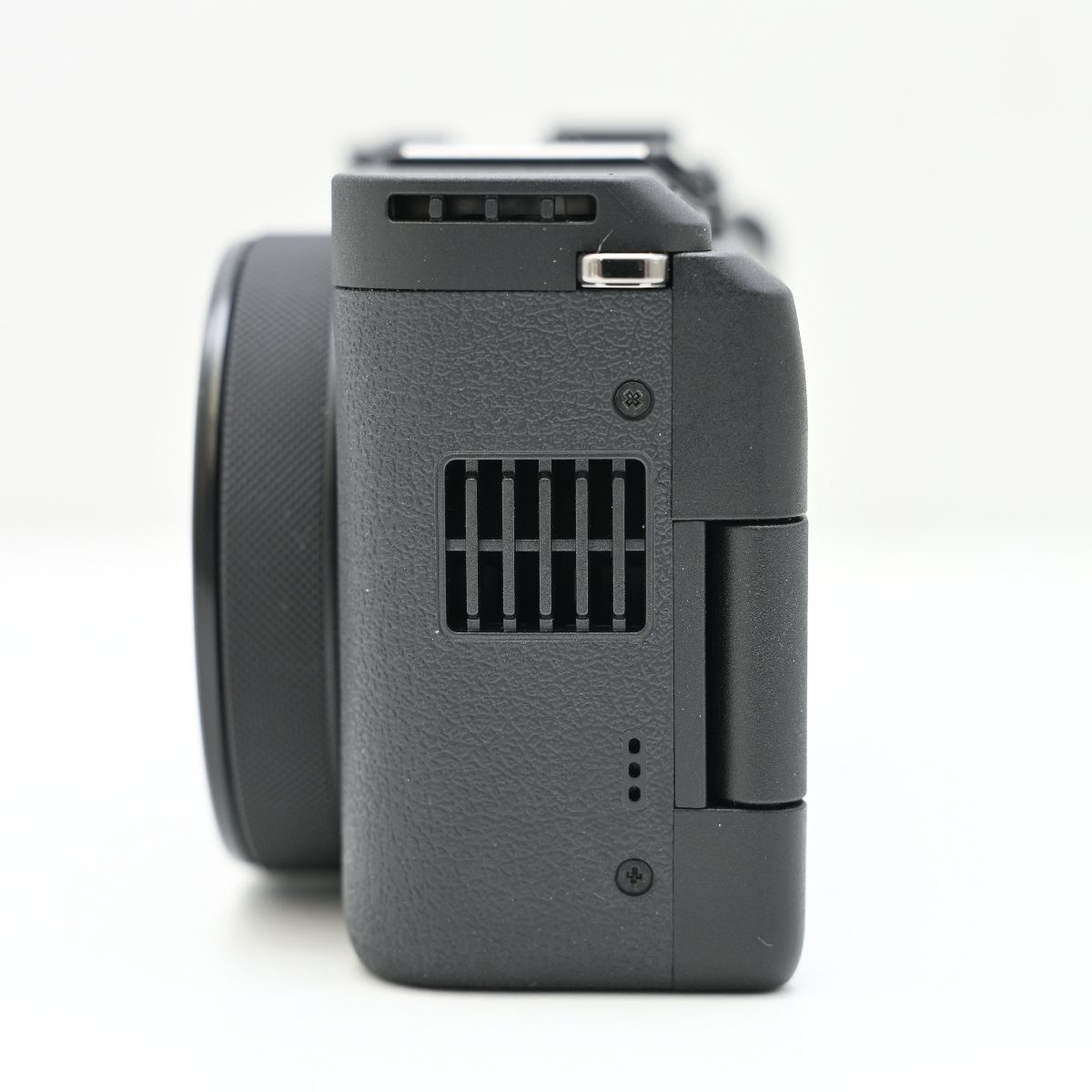 1 コンパクトデジタルカメラ