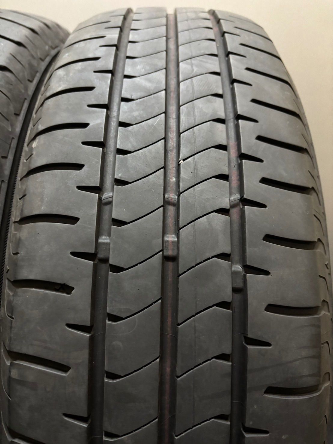 195|65 R 15 |NEWNO 23年製 夏タイヤ サマータイヤ 4本 ブリヂストン ノア ヴォクシー プリウス 4-L 228