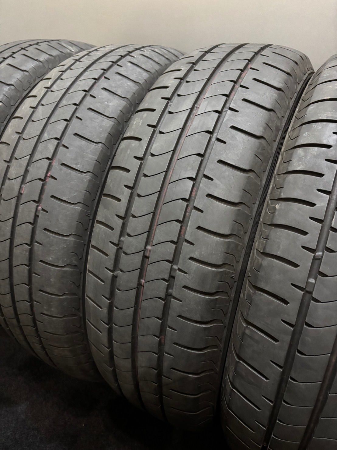 195|65 R 15 |NEWNO 23年製 夏タイヤ サマータイヤ 4本 ブリヂストン ノア ヴォクシー プリウス 4-L 228