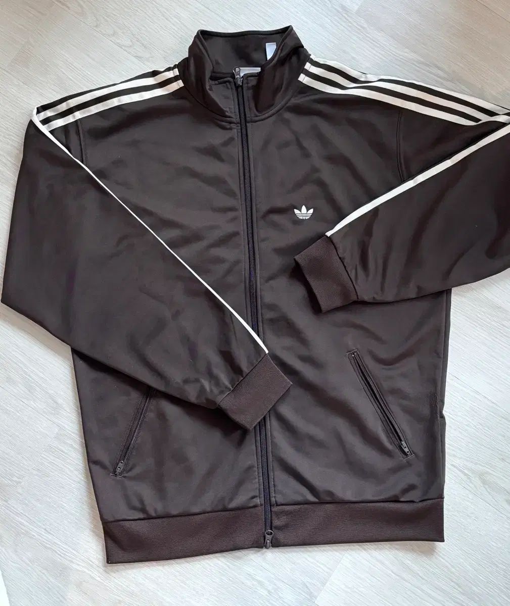 アディダス BB トラックジャージ ジャージ ダークブラウン JD 5267