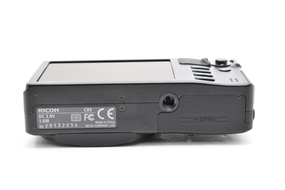 コンパクトデジタルカメラ リコー