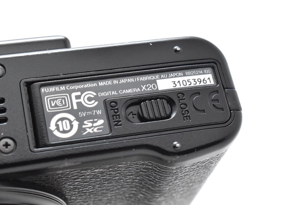 コンパクトデジタルカメラ 富士フイルム