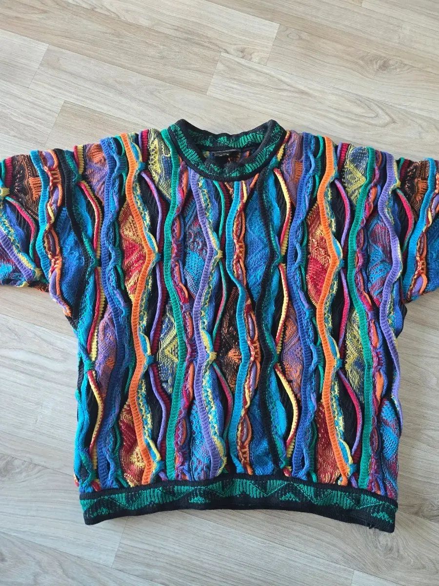 COOGI ウール カラフル ニット セーター - メルカリ