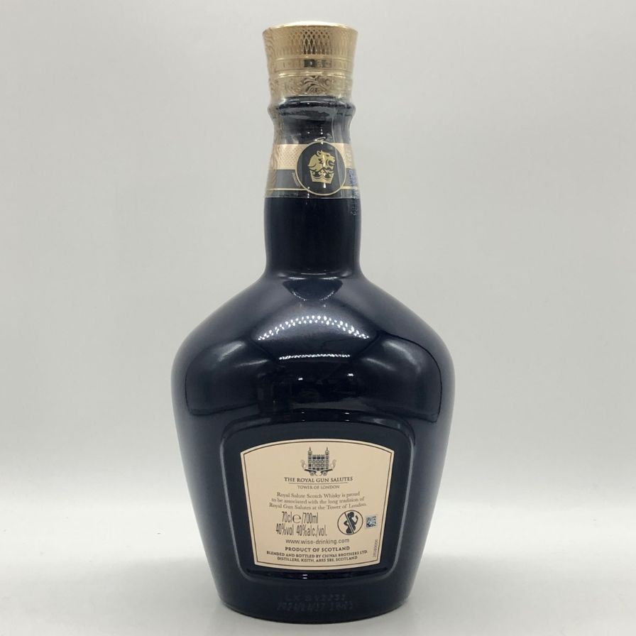 ロイヤルサルート21年 青陶器ボトル 未開栓 - メルカリ